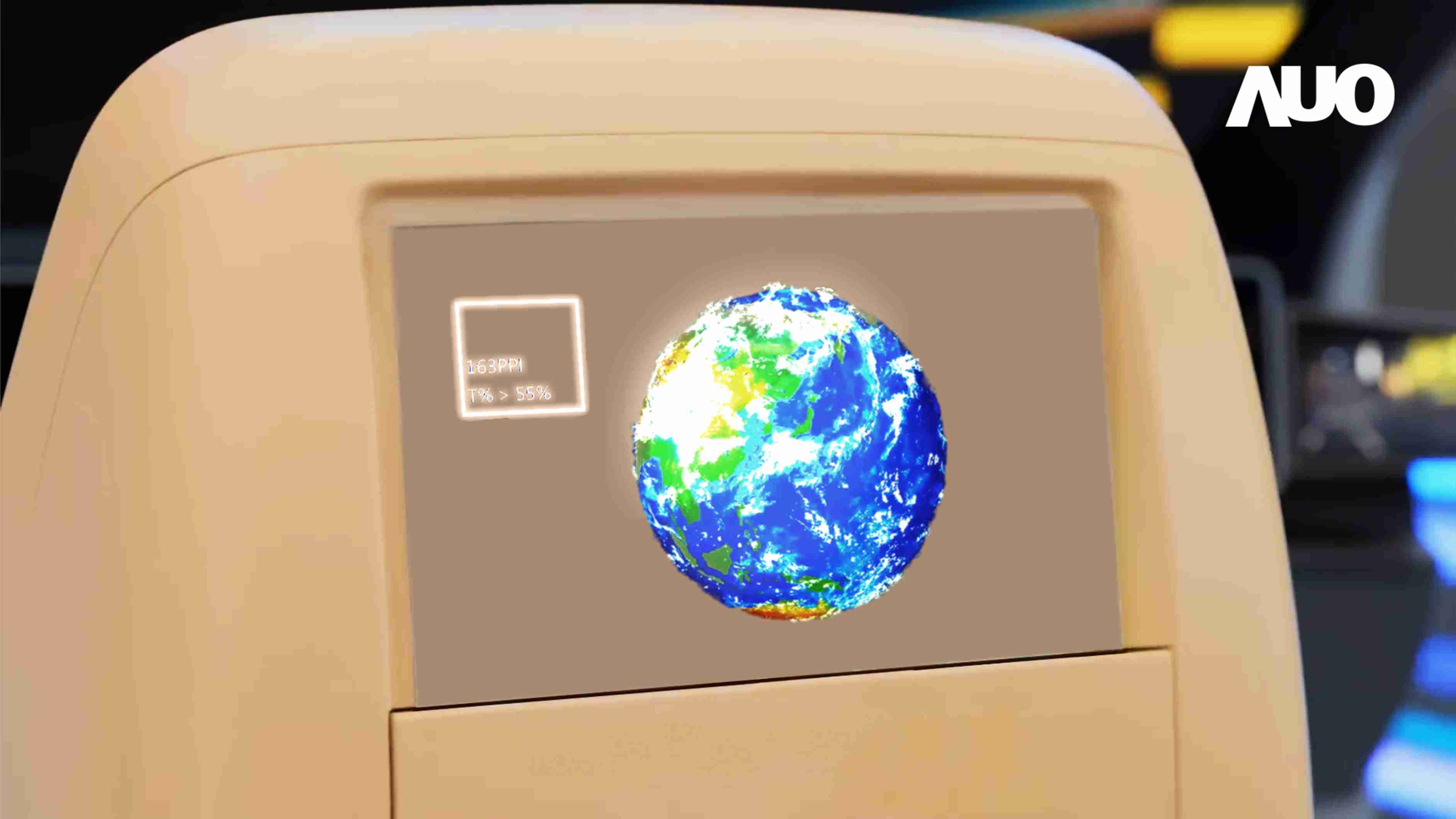 尊龙集团突破设计与制程挑战，，，推出全球最高分辨率163ppi的13.5吋透明Micro LED面板，，，，并积极布局智能车市场，，，以期拓展透明显示应用的可能性